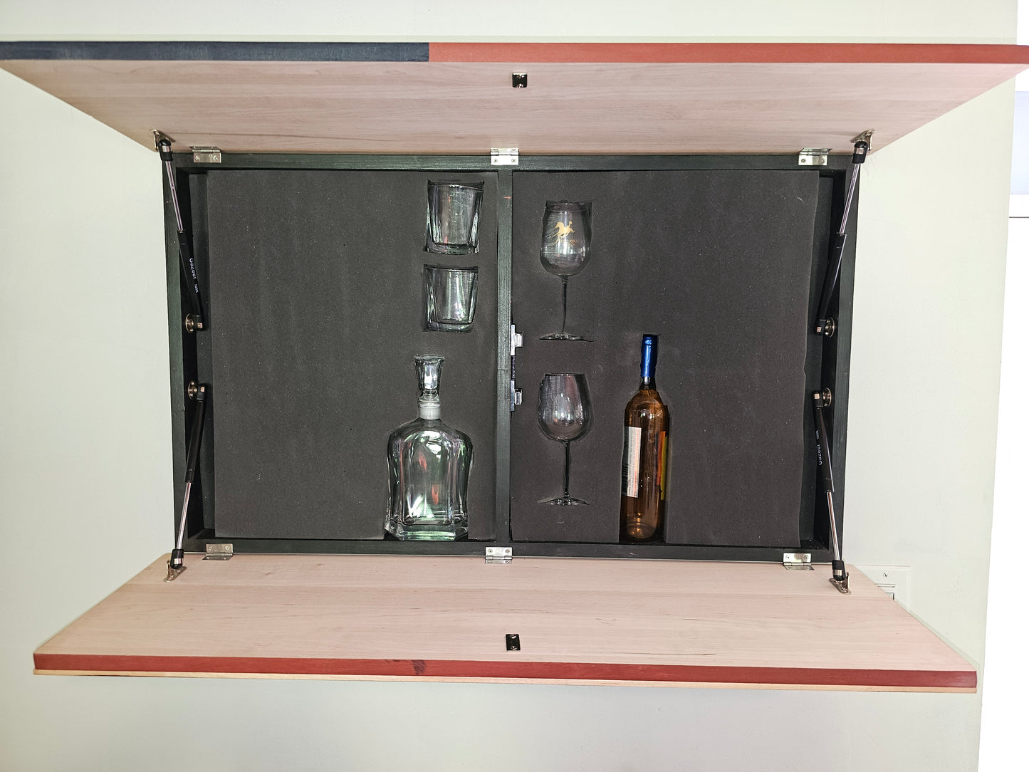 Flag, His and Hers Bar
