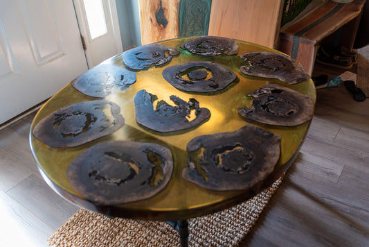Hollow Black Walnut Translucent Coffee Table