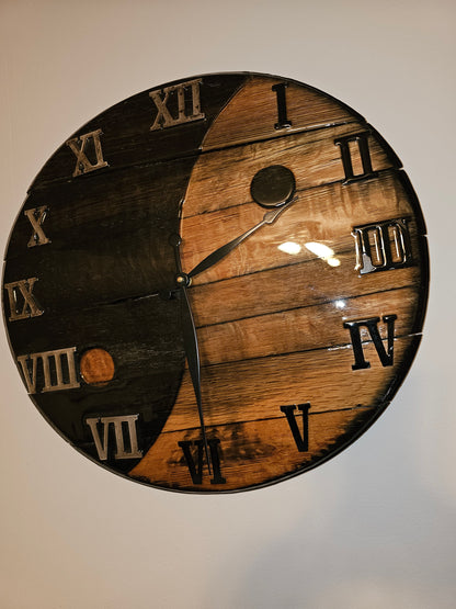 Clock Yin Yang